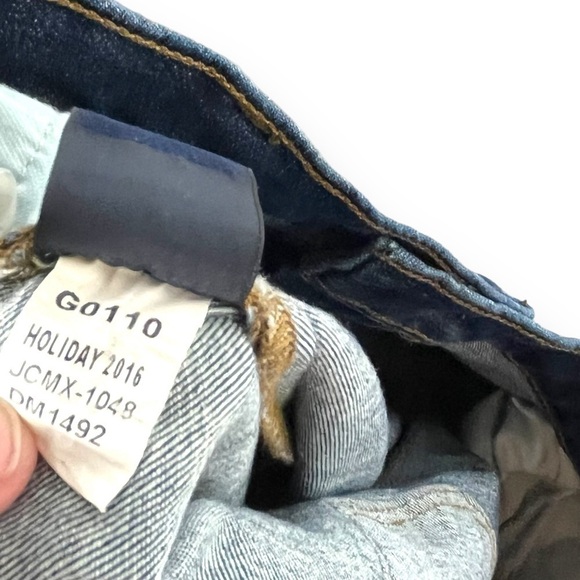 J Crew Toothpick Skinny Jeans w/Distressed Knee, Dark Wash, Size 32P - Picture 7 of 11